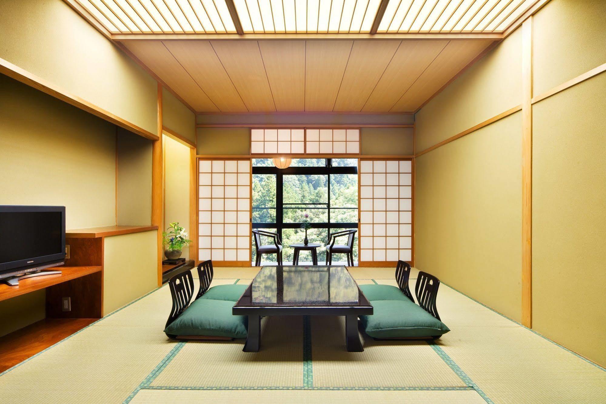 ホテル 山中温泉 かがり吉祥亭 加賀市 エクステリア 写真